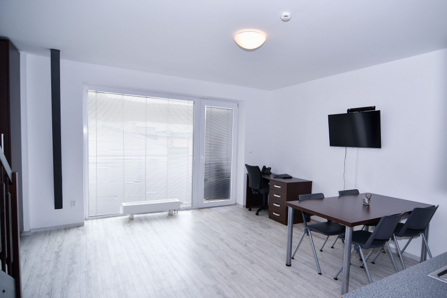 Pronájem bytu v Brně, s terasou, 3+kk , 121 m2 - 140 m2